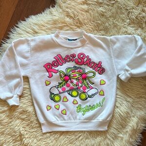 Vintage White Roller Skate Graphic Sweatshirt crewneck sz 6